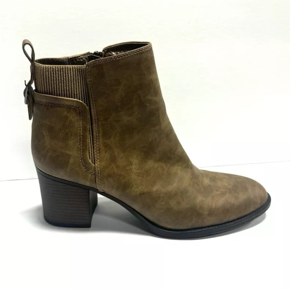 BareTraps Womens Rhoslyn Boot Taupe Size 10 M